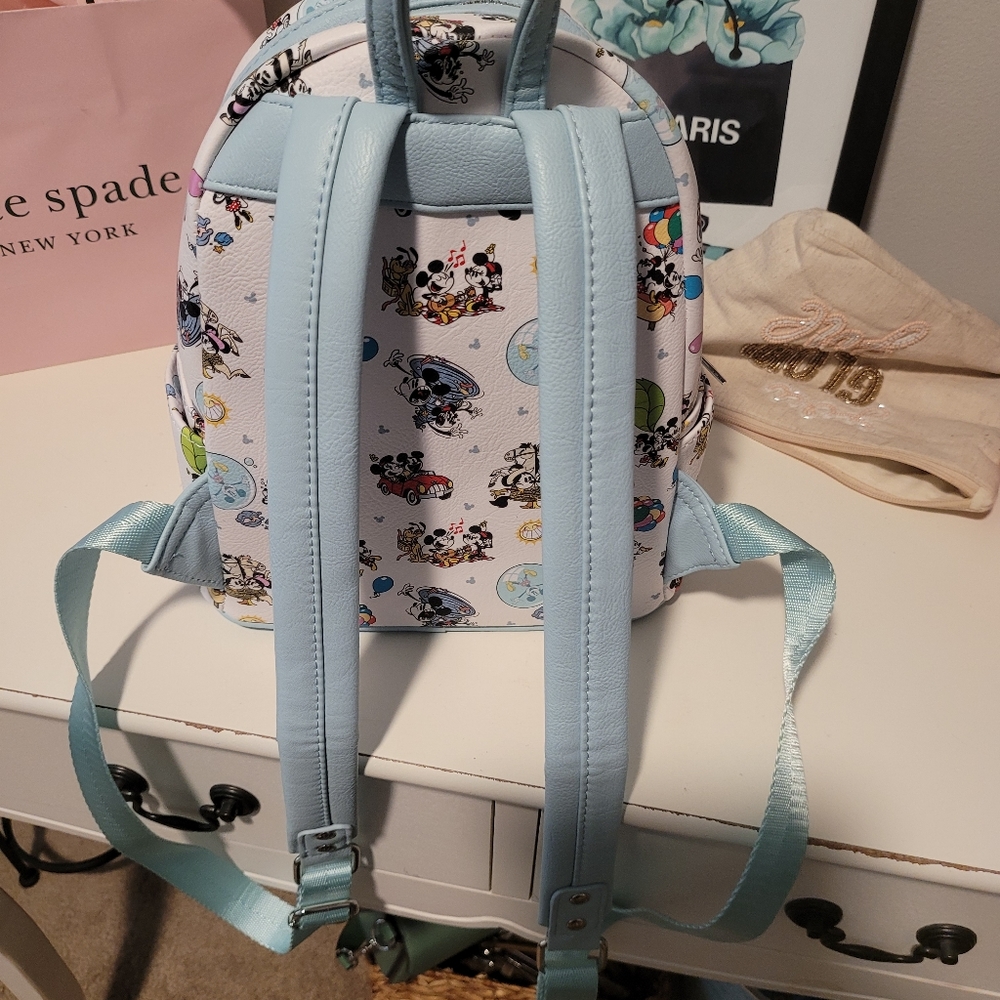 Brand disney loungefly backpack - Picture 3 of 3